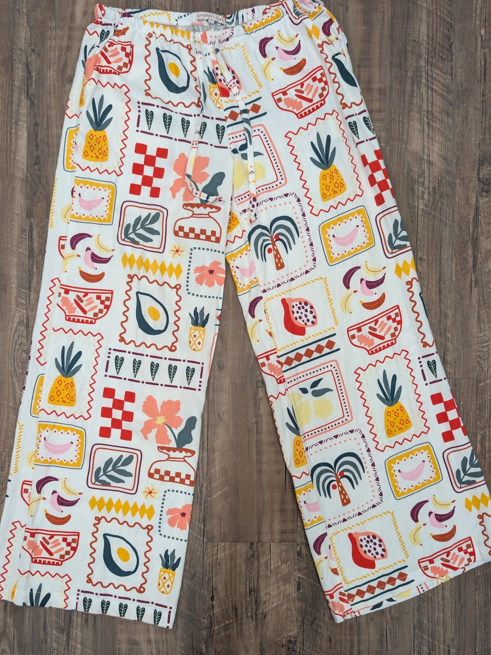 Sincerely Jules White Wide-Leg Linen Blend Pants with Tropical Print